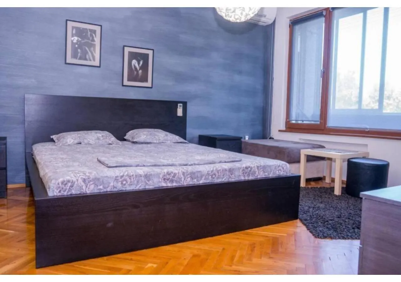Luxury Apartment On The First Line To The Sea Burgas